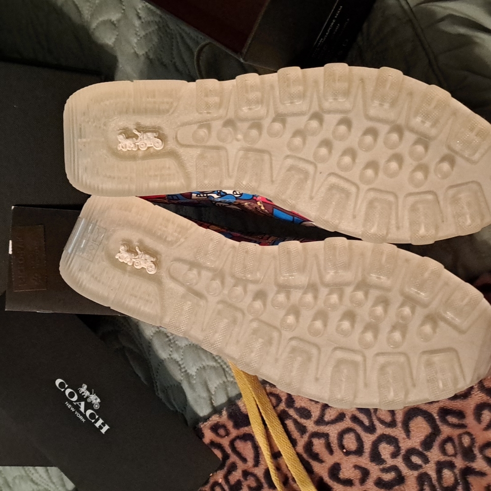 RARE COACH SHOES, - Picture 6 of 9